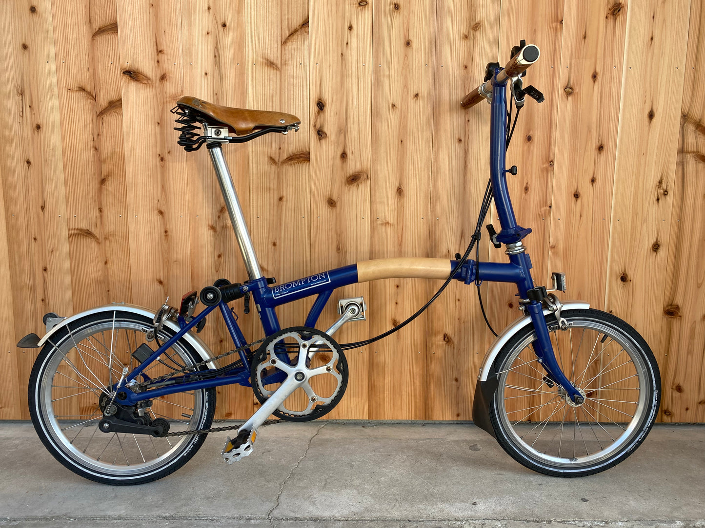 折りたたみ自転車「Brompton」1日レンタル-ネイビー２