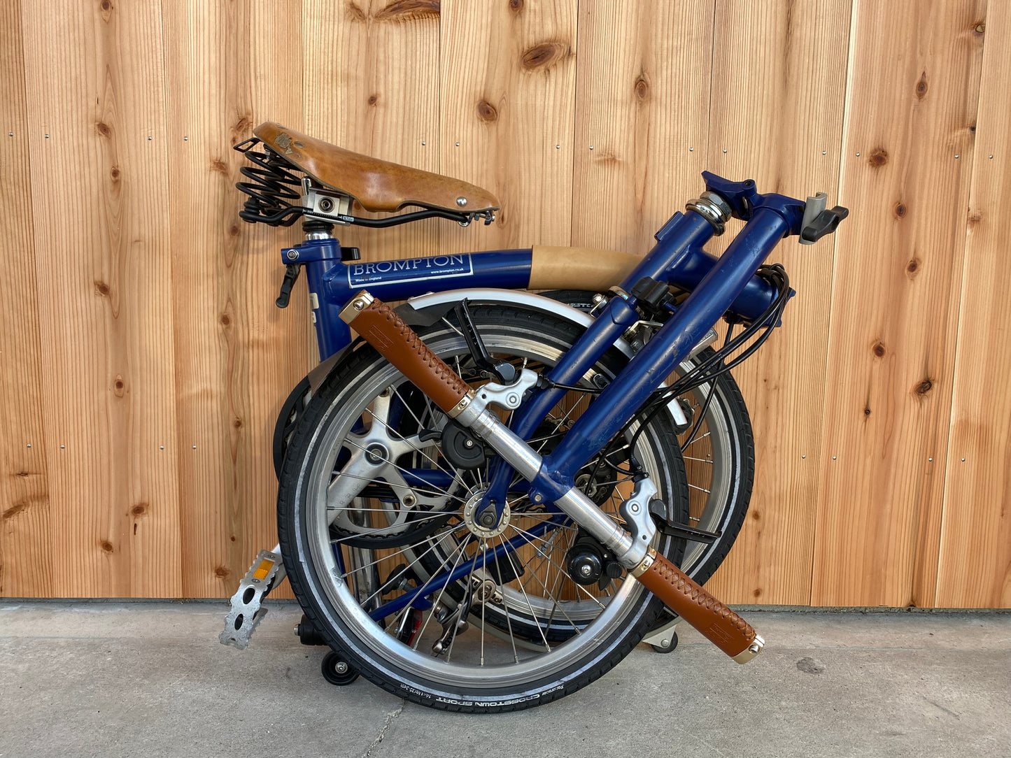 折りたたみ自転車「Brompton」1日レンタル-ネイビー２